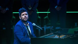 Pablo López y Chiara Oliver estrenan 'Tulipanes': una balada de desamor piano a piano | Novedades | LOS40