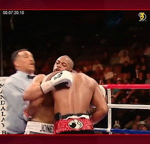 41K views · 268 reactions | Roy Jones vs Hopkins  The GREATEST Boxer EVER and the most controversial Boxing match in history 壘壘 | Street Fight Europe | Facebook