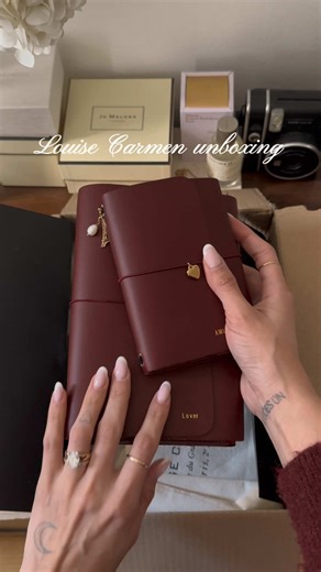 gifting myself Louise Carmen journals for Christmas was the right choice 🕯️💌 @louisecarmen_paris #louisecarmen #journaling #unboxing