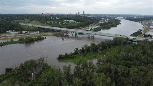 Missouri River flooding: Photos show rising water levels seen from Council Bluffs