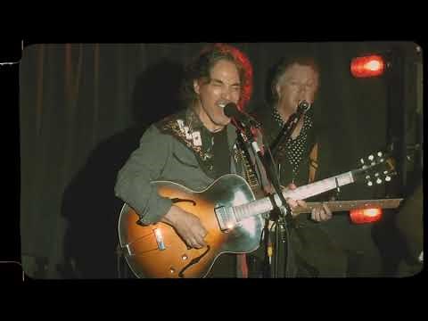 John Oates and The Good Road Band | Pallet Soft and Low (Live Performance)