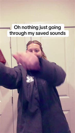 Just found out my phone sticks to my fridge so #dab