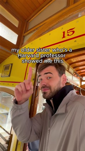 Replace Doomscrolling with Microlearning Techniques