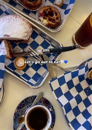 We had brunch at gildaphilly today DELISHH #brunchdate... #Shorts #dariasimhony
