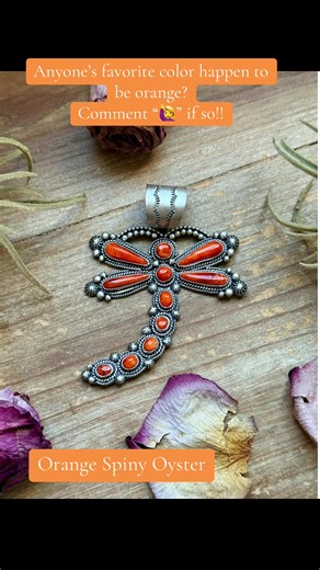 Do we have any orange lovers out there?!? Comment “🙋‍♀️” if YES!! Let me tell you a little bit about each unique piece here: ✴️ First up we have a Sterling Silver Orange Spiny Oyster Dragonfly Pendant. She will fit up to 15 mm Beads ✴️ Second we have a pair of Sterling Silver Orange Spiny Oyster Half Cluster Dangle Earrings ✴️ Pictured third is a Sterling Silver Orange Spiny Oyster Cluster Ring. Notice she’s a Size 9! Not adjustable! ✴️ Fourth…another pair of Sterling Silver Orange Spiny Oyster
