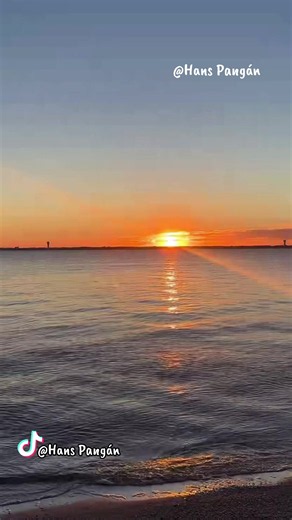 #amanecerbonito🌅 #amanecerespectacular🌄🌄 #lago #naturaleza #banderasdelmundo🇺🇲🇻🇪🇹🇷🇲🇱🇲🇷🇨🇰🇦🇷🇨🇦🇬🇹🇧🇯🇳🇮🇨🇷🇭🇳🇬🇹🇵🇦🇸🇻🇵🇾🇨🇱🇩🇴🇷🇺🇯🇲🇨🇿🇪🇸🇧🇷