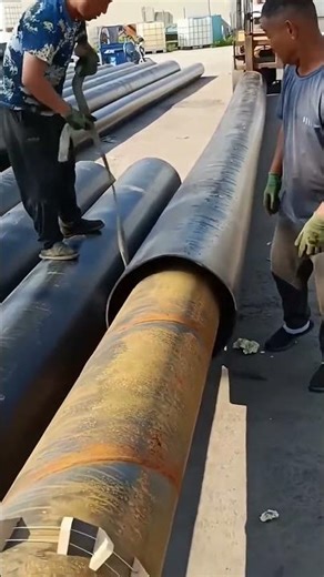 Collaborative sleeving process of steel composite pipes