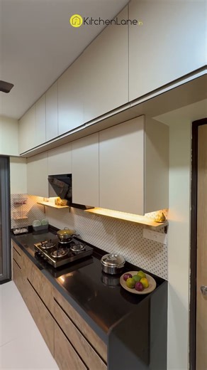 Premium Ceramic Finish Parallel Modular Kitchen | Lodha New Cuffe Parade Wadala |