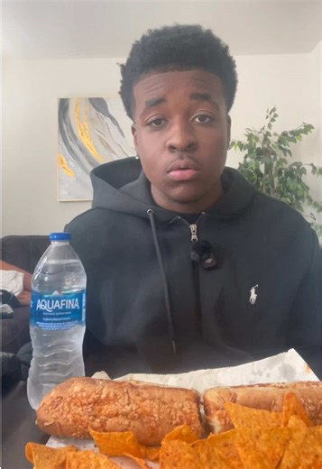 Subway mukbang🥪 tried it for the first time and can say it was pretty good👌 #mukbang #viral #subway #foodietiktok #asmr