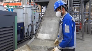 Electric Vehicles Li-ion Battery Recycling Machine A complete recycling line consists of the following facilities. 1. Nitrogen Protection System 2. Lithium-ion Battery Shredder 3. Battery Pyrolysis Furnace 4. Battery Shell Separation System 5. Black Mass Separator (First Unit) 6. Black Mass Collection System 7. Black Mass Separator (Second Unit) 8. Copper Aluminum Separating System Exhaust Gas Purification System Its stable capacity is 1 ton per hour, and it can process various electric vehicle 
