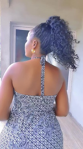 Elegant Fashion Display: Strapless Dress Styling Tips