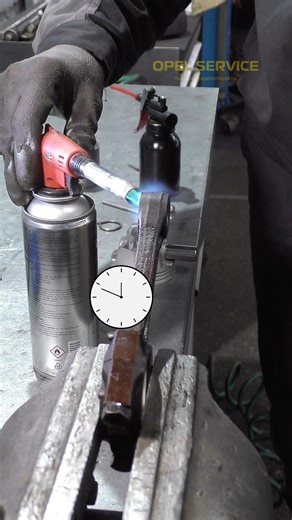 pressed the piston pin into a hot connecting rod