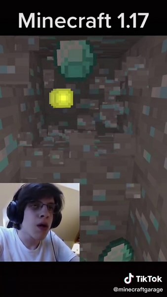 Unearthing Rare Finds in Minecraft 1.17 Gameplay