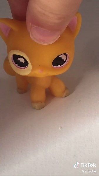 emily gets exposed part 1 #lps#TeamofTomorrow#fart