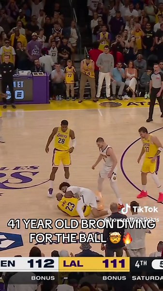 LeBron James Gives His All for the Lakers