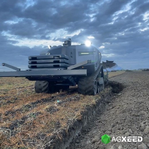 STRONGER, SMARTER & SUSTAINABLE. This is how the future farms today. #TheFutureIsNow #Autonomy #AgBot #AgInnovation #AgXeed | AgXeed B.V.