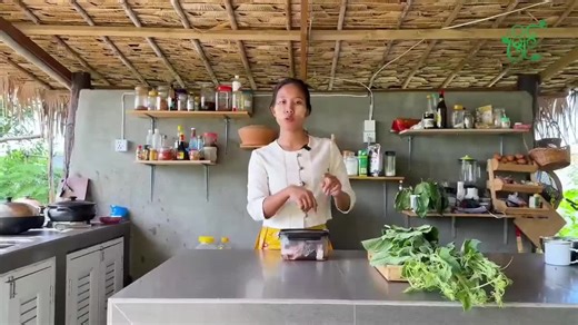 Food Vlog Insights from Myanmar: Creator Highlights