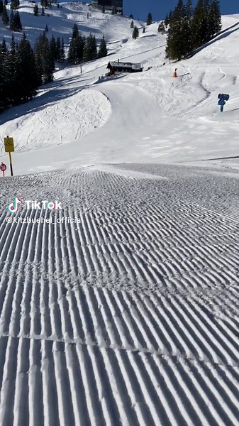 Embrace the Skiing Vibes in Kitzbühel
