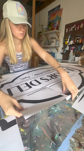 🎨 Enamel paint bonds right onto glass, making these logos weather-resistant and permanent. Adding some hand-painted character to the new Juniors Deli in Burgaw @juniors.deli 🥪✨ #WindowArt #EnamelOnGlass #BurgawNC #JuniorsDeli #artofeden | Art of Eden