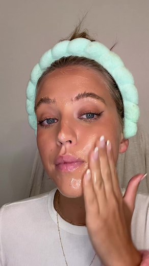 Skincare Routine with Elemis: Cleansing Balm Tips & Resurfacing Wash