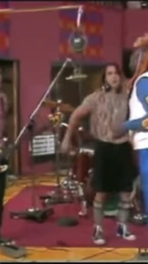 George Clinton Grilling Young Red Hot Chili Peppers (1985)