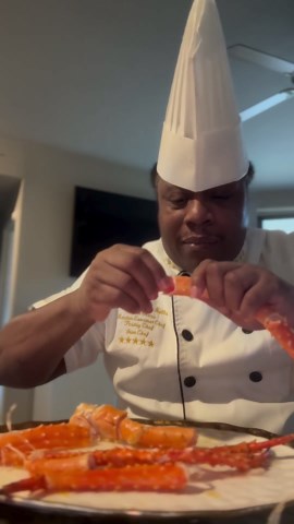 Celebrity chef⭐️⭐️⭐️⭐️⭐️ | I EAT FANCY & FABULOUS 🔥 | Instagram