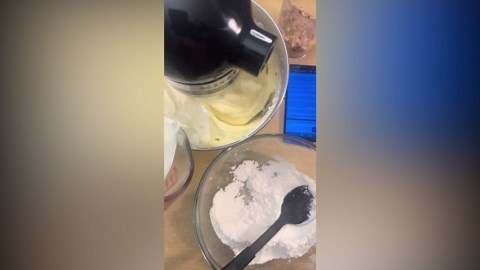 How To Make Toasted Pecan Coconut Pound Cake | Buttery, Nutty & Tropical Twist