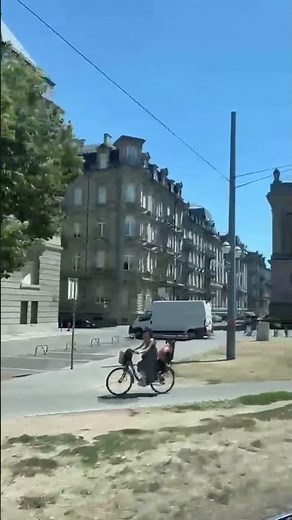 🇩🇪🇫🇷 Mit der Straßenbahn durch Straßburg – Deutsch & Französisch lernen für Anfänger #Straßburg