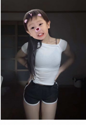 틱톡 촬영 후 폰 떨구는 순간! 바이럴 콘텐츠