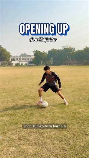 Midfield mastery! 🤯 Open up your game with these PRO tips! 💯 🔥 #football #shorts