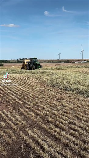 #smartfarms #hayfield #farminglife