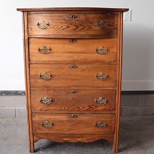 680K views · 4.4K reactions | In this video I use Minwax Water Based Stains and furniture wax in a coastal makeover of an old dresser. This thrift flip is a stunning transformation using products from Lowe's Home Improvement | Pretty Distressed | Facebook