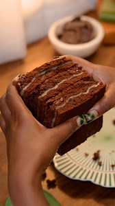 83K views · 153 reactions | Why settle for one dessert when you can have two? Dive into the deliciousness of Mochi-Stuffed Brownies by @mimooo.ahmed. Find the recipe below and linked in bio | Tasty | Facebook