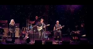 Check out this live video from Seattle featuring the song "Dragonfly"! Mark your calendars for September 21, 2023, as we commemorate the release of the Riverboat Sky album at the prestigious Scherr Forum in Thousand Oaks. Secure your tickets now to ensure you don't miss out on this unforgettable night! You can find the ticket link in the comments. Dave Marotta Troy Dexter Hollye Dexter | Carl Verheyen - Official
