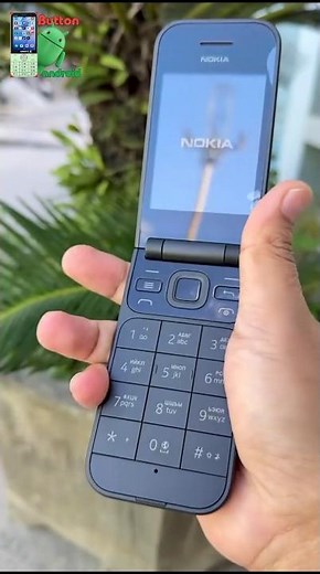 Best phone at low price Nokia 2720 Flip 4G. – Simple Phone, Smart Features! 😲 #smartphone #shorts