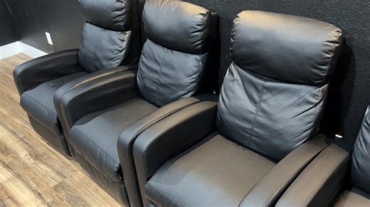 Watch Honest Review Of Reclining Chairs on Amazon Live