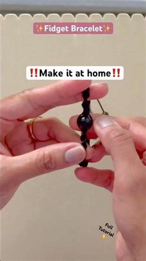 Make this super easy fidget bracelet at home‼️ 🖤