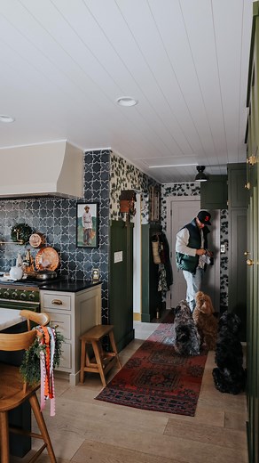 We decided to add wallpaper to the rest of the kitchen and family room, so this cute checkered wallpaper didn’t work anymore. Shocked how easy it was to remove with this gel spray! I personally love to be creative in our home, and not think it has to stay like this forever, or fear of messing up. ✨Comment MORE for what we used to remove it and details on all the wallpaper in our home! I had searched for an article with an answer to a common question I get “are you ever really done decorating you