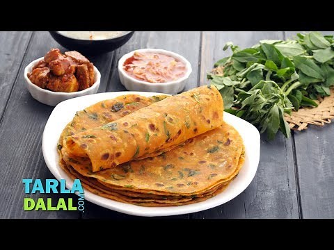 मेथी के थेपले (Methi Thepla, Gujarati Methi Thepla) by Tarla Dalal