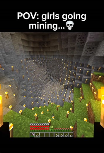 Girls Mining in Minecraft: Fun Gameplay Highlights