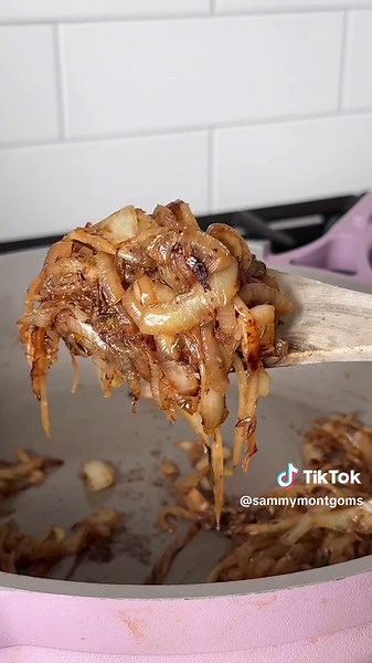 One-Pan French Onion Chicken and Orzo Recipe