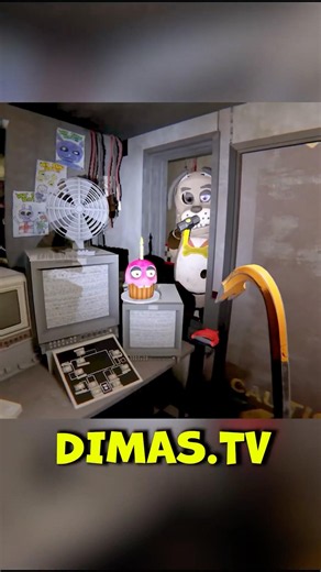 VR ANIMATRONICS SCARE THE SECURITY GUARD IN BONELAB FNAF COOP MOD BONELAB THE MIMIC IS BACK part 2