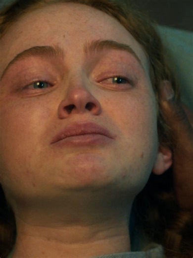 the fact that sadie and caleb genuinely broke down while filming this scene… no one was acting here. even maya hawke was crying on set.#entertainment #strangerthings #Netflix #conformitygate