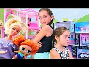 Kız oyunları. Barbie ve LOL evlerini yerleştirme oyunu