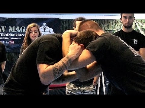 KRAV MAGA TRAINING • How to counter a Fighter's clinch
