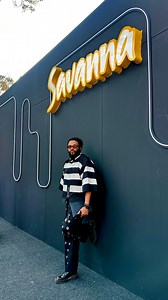 Aaahhhh bas’bizile futhi 🥳🔥 @savannacider said come to the superb #DryDistrict at the amazing @luxurious_marble_circus! Sana, what a VIBE 💃🕺🏽 from meeting Steve Jobe to toasting in the sunset, you just had to be there! 🍋 #Savanna #Siyavanna | Sipho Alphi Mkhwanazi