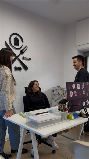 F🍩OD ST🍔RIES SKG ® | Σας καλωσορίζουμε στα νέα μας γραφεία❤️‍🔥 @foodstoriesskg @twocherriesskg @havenskg Ένας μεγαλύτερος χώρος, για ακόμα μεγαλύτερες ιδέες.... | Instagram