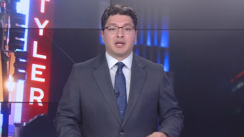 Wildfire in Riverside County spreads amid strong Santa Ana winds