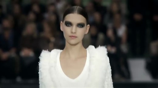CHANEL Spring Summer 2011 Fashion Show