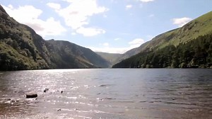 Only in Ireland for a short stay but want to see some of our stunning country? Don’t worry, Wild Rover Tours have you covered with a selection of one day bus tours from Dublin to stunning locations around Ireland! | Wild Rover Tours